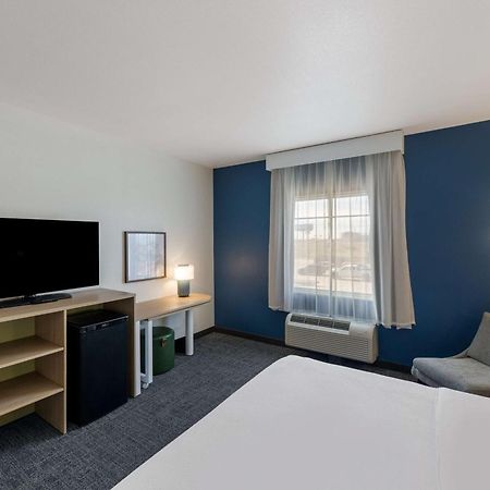 Spark By Hilton Midland South Exterior foto
